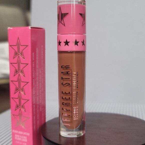 Jeffree Star VLL - Leo - Picture 4 of 7